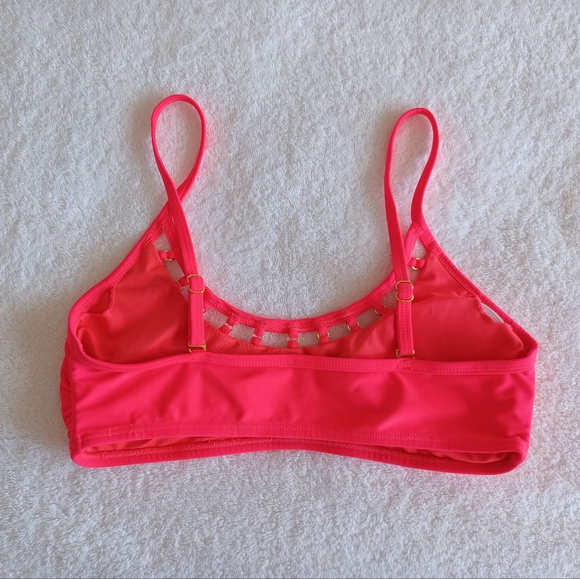 VENUS Bikini Top, Size 10 - Picture 8 of 11